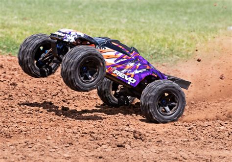 Traxxas E